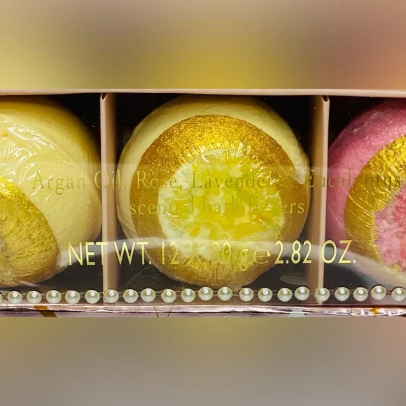 🦋$25 GIFT SET🦋 pick one - Picture 2 of 6